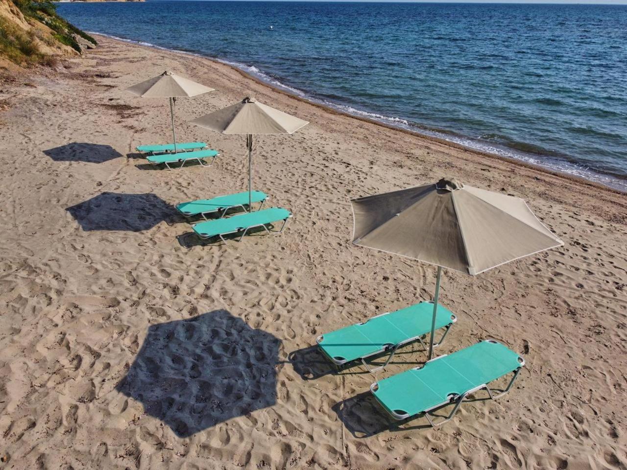 Summerday Villa Private Beach Nea Irakleia Exteriör bild