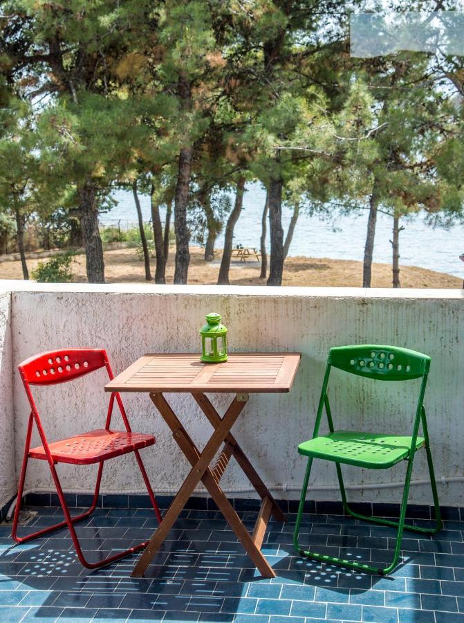 Summerday Villa Private Beach Nea Irakleia Exteriör bild